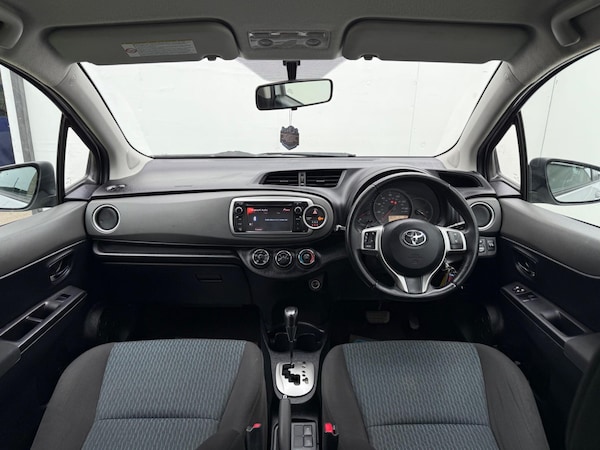 Used Toyota Yaris 2012 for sale - 76270517: Photo 28