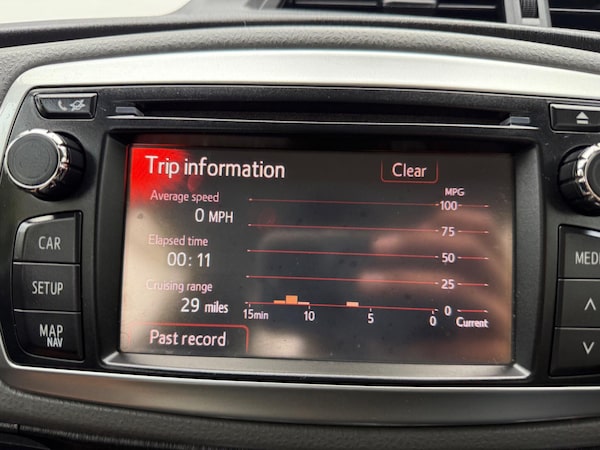 Used Toyota Yaris 2012 for sale - 76270517: Photo 45