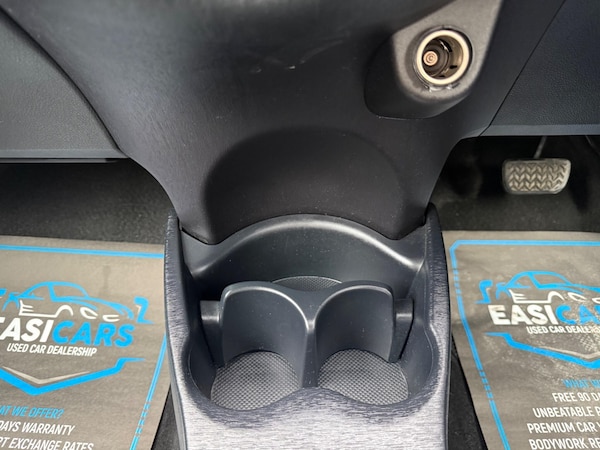 Used Toyota Yaris 2012 for sale - 76270517: Photo 52