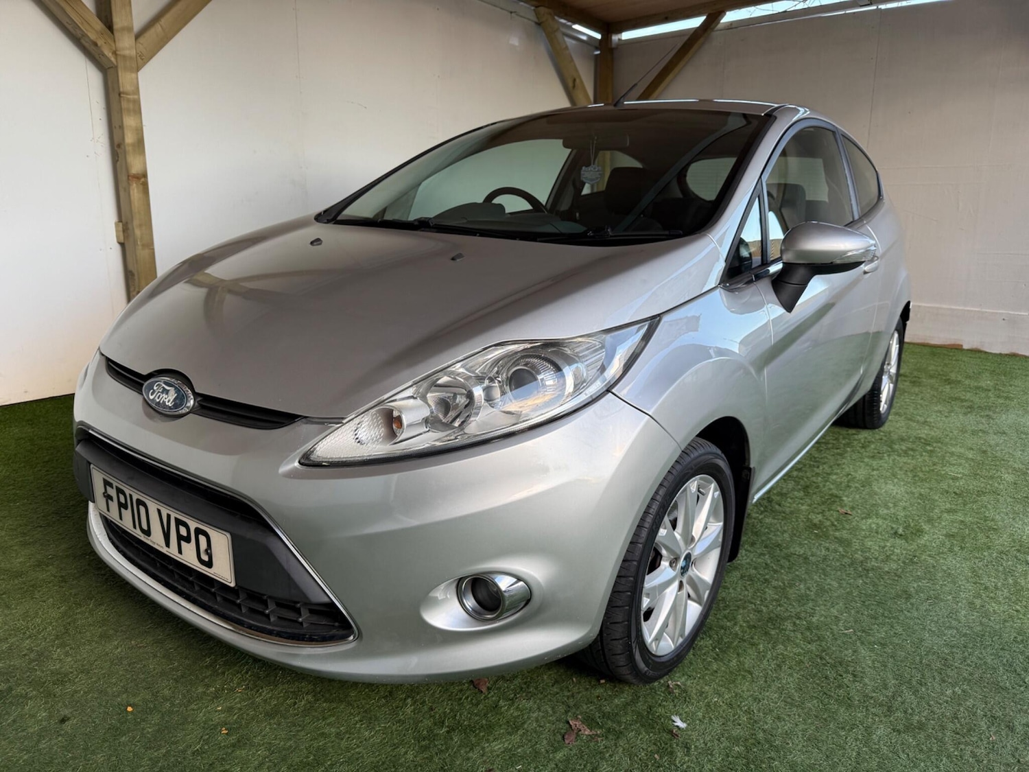 Used Ford Fiesta 2010 for sale - 76633878: Photo 11