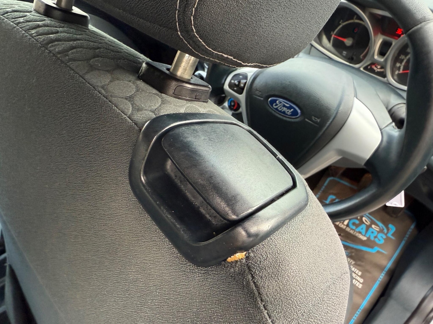 Used Ford Fiesta 2010 for sale - 76633878: Photo 17