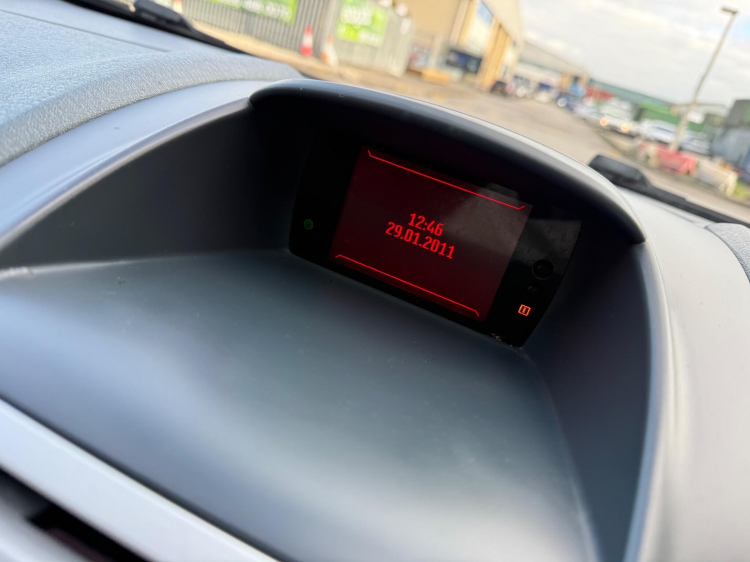 Used Ford Fiesta 2010 for sale - 76633878: Photo 39