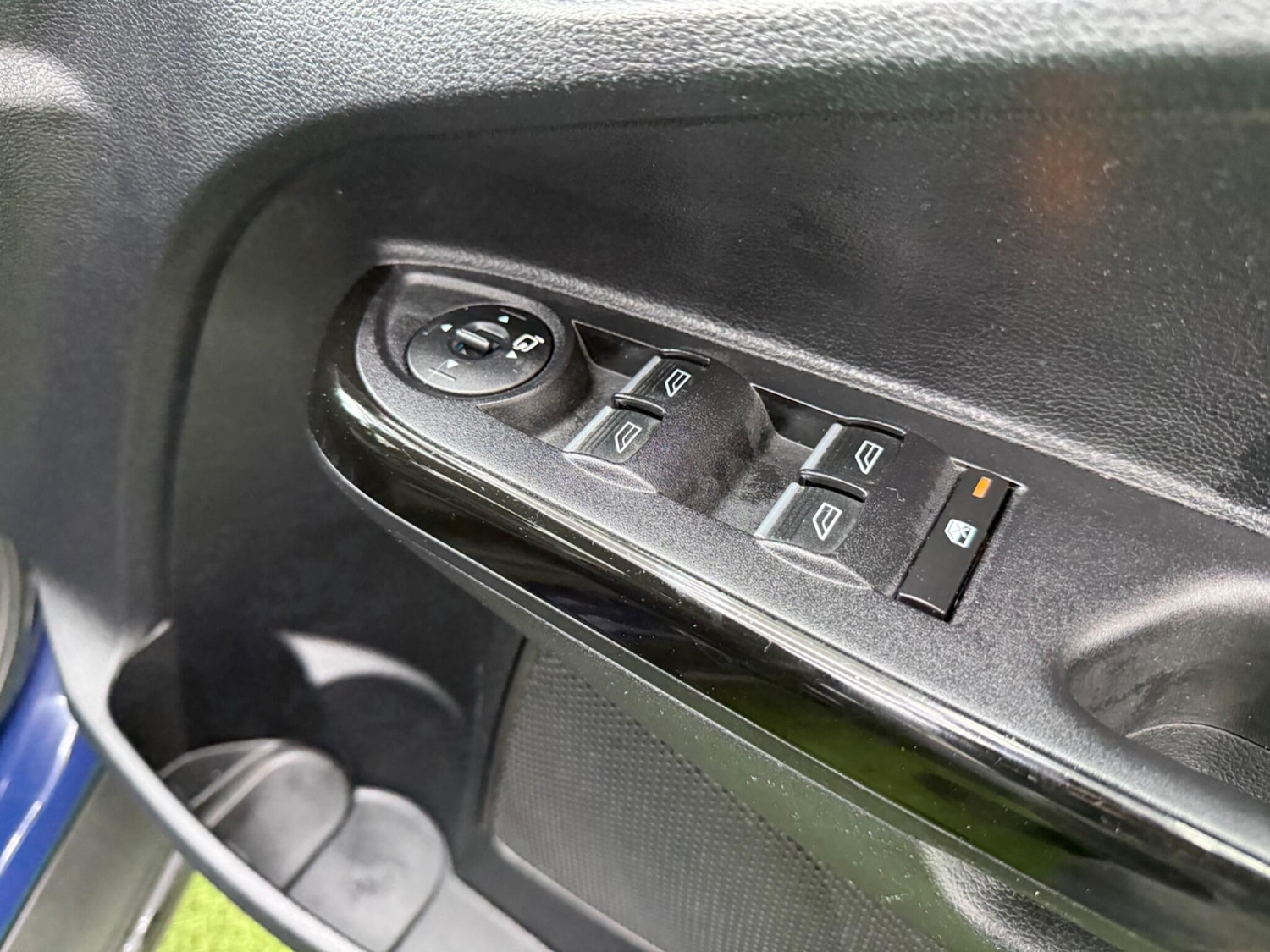 Used Ford B-MAX for sale - 77754169: Photo 38