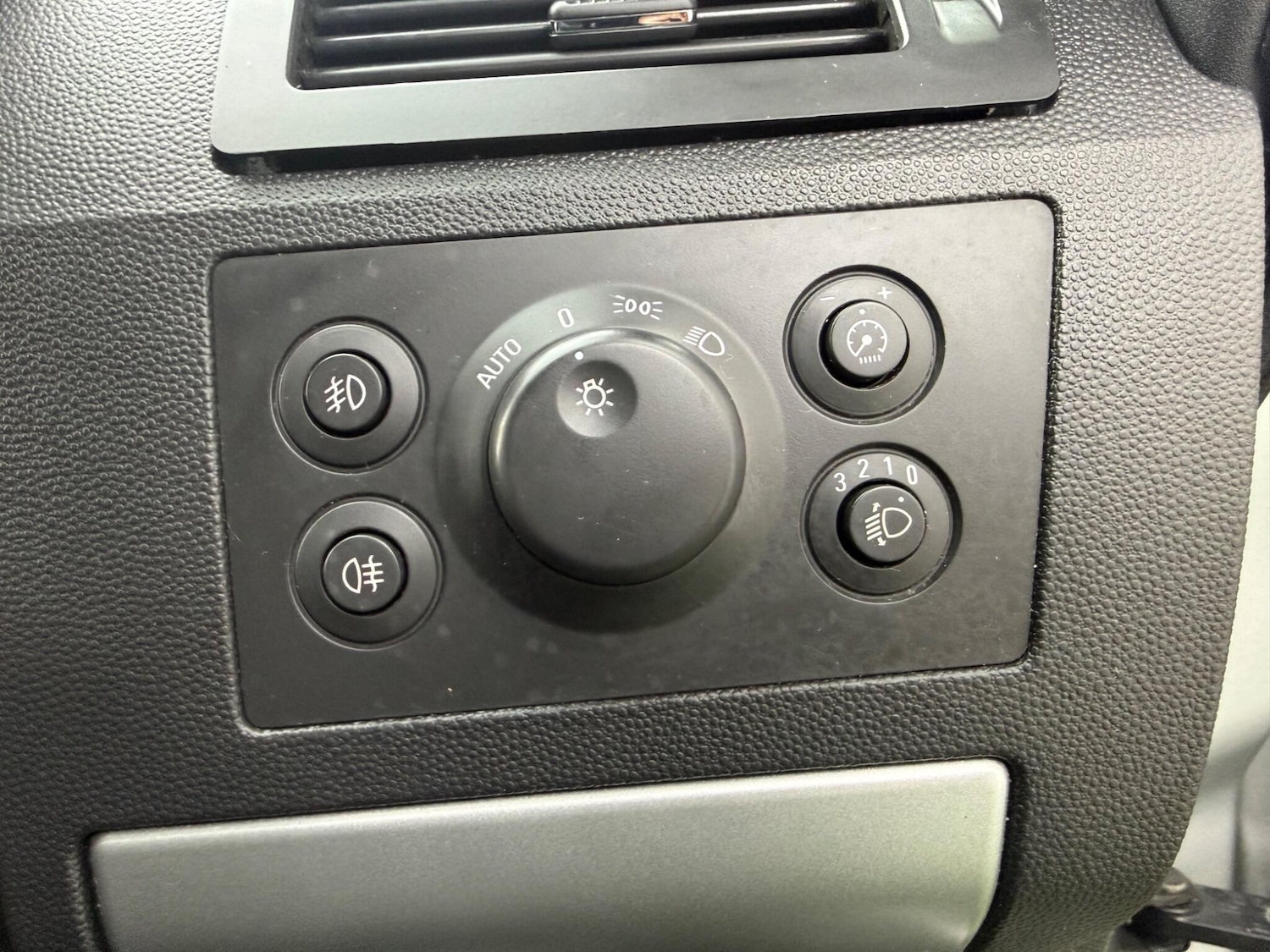 Used Vauxhall Zafira 2014 for sale - 77612747: Photo 48