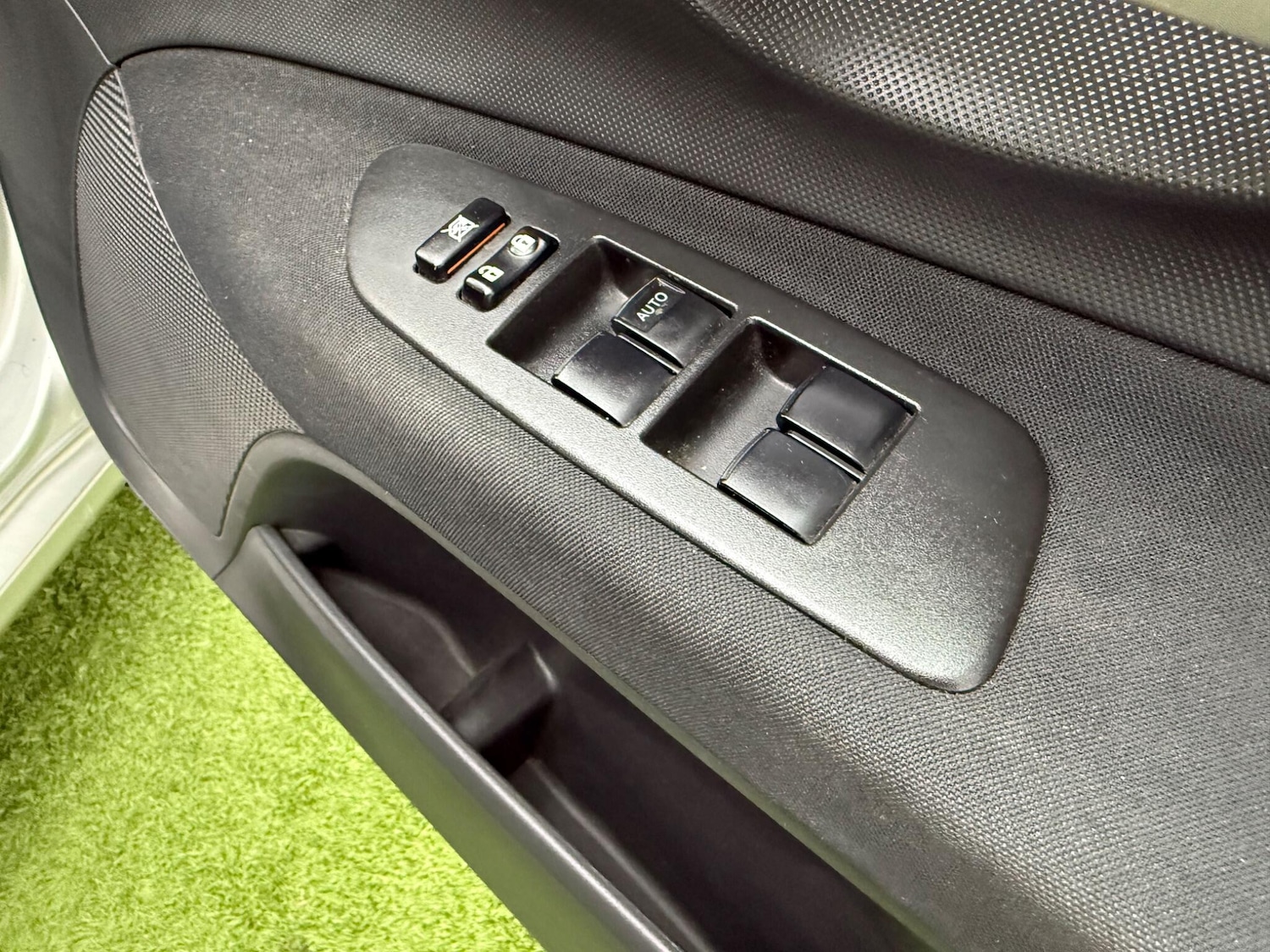 Used Toyota Auris 2007 for sale - 77633106: Photo 39