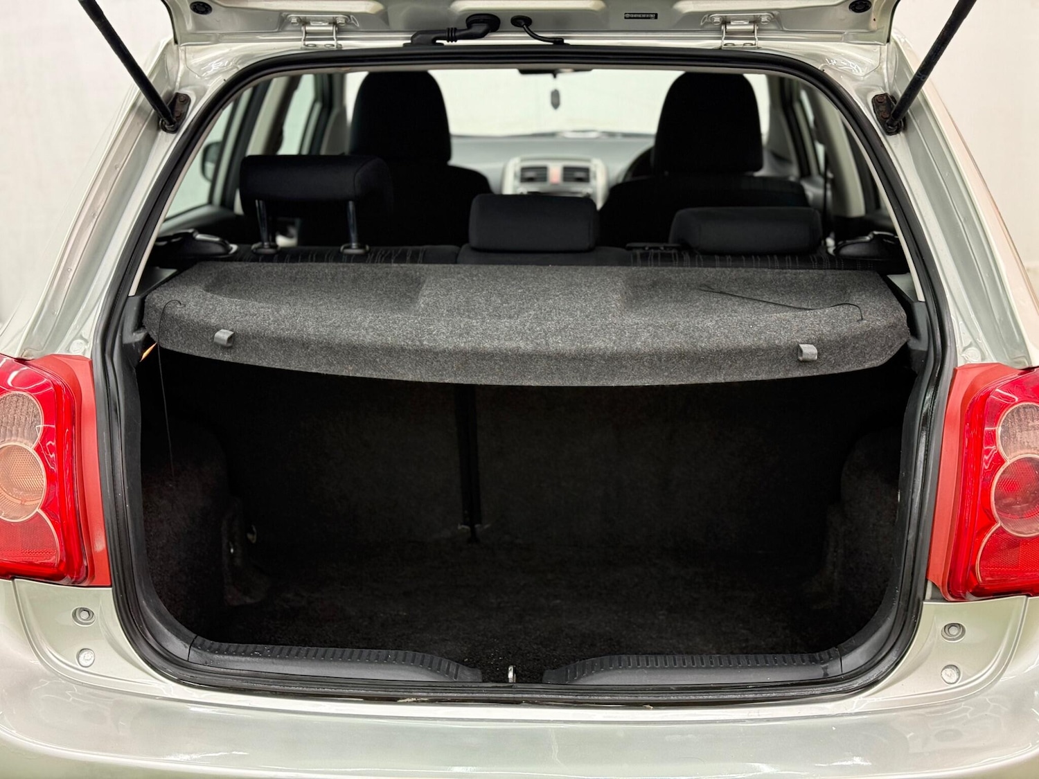 Used Toyota Auris 2007 for sale - 77633106: Photo 8