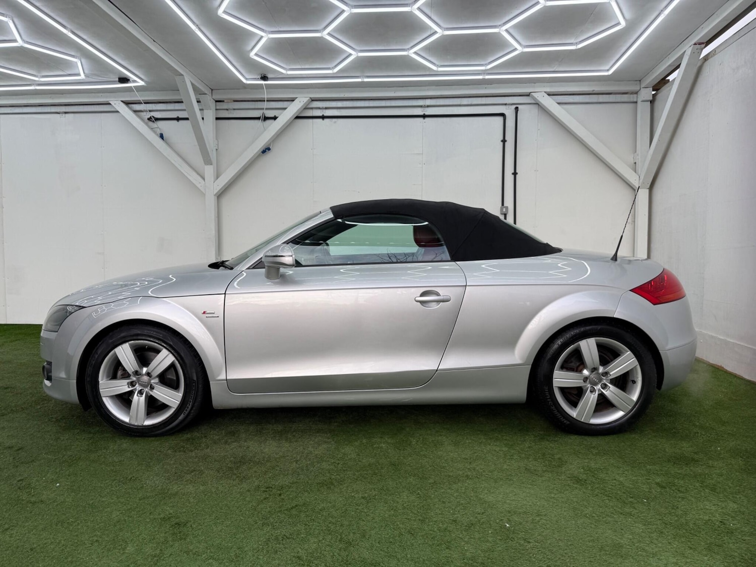 Used Audi TT 2007 for sale - 77315430: Photo 10
