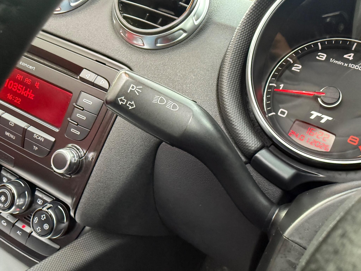 Used Audi TT 2007 for sale - 77315430: Photo 33