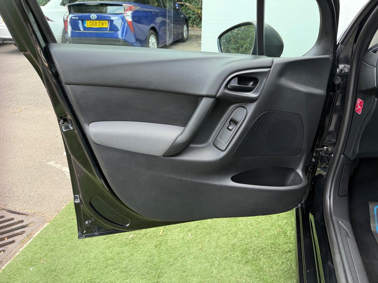 Used Citroen C3 2014 for sale - 76059607: Photo 27