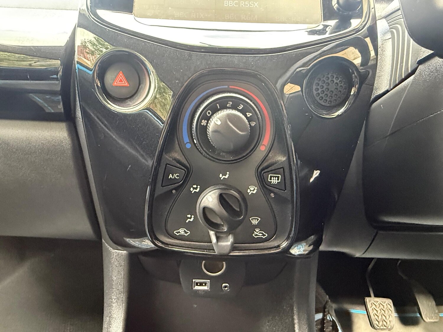 Vehicle 44