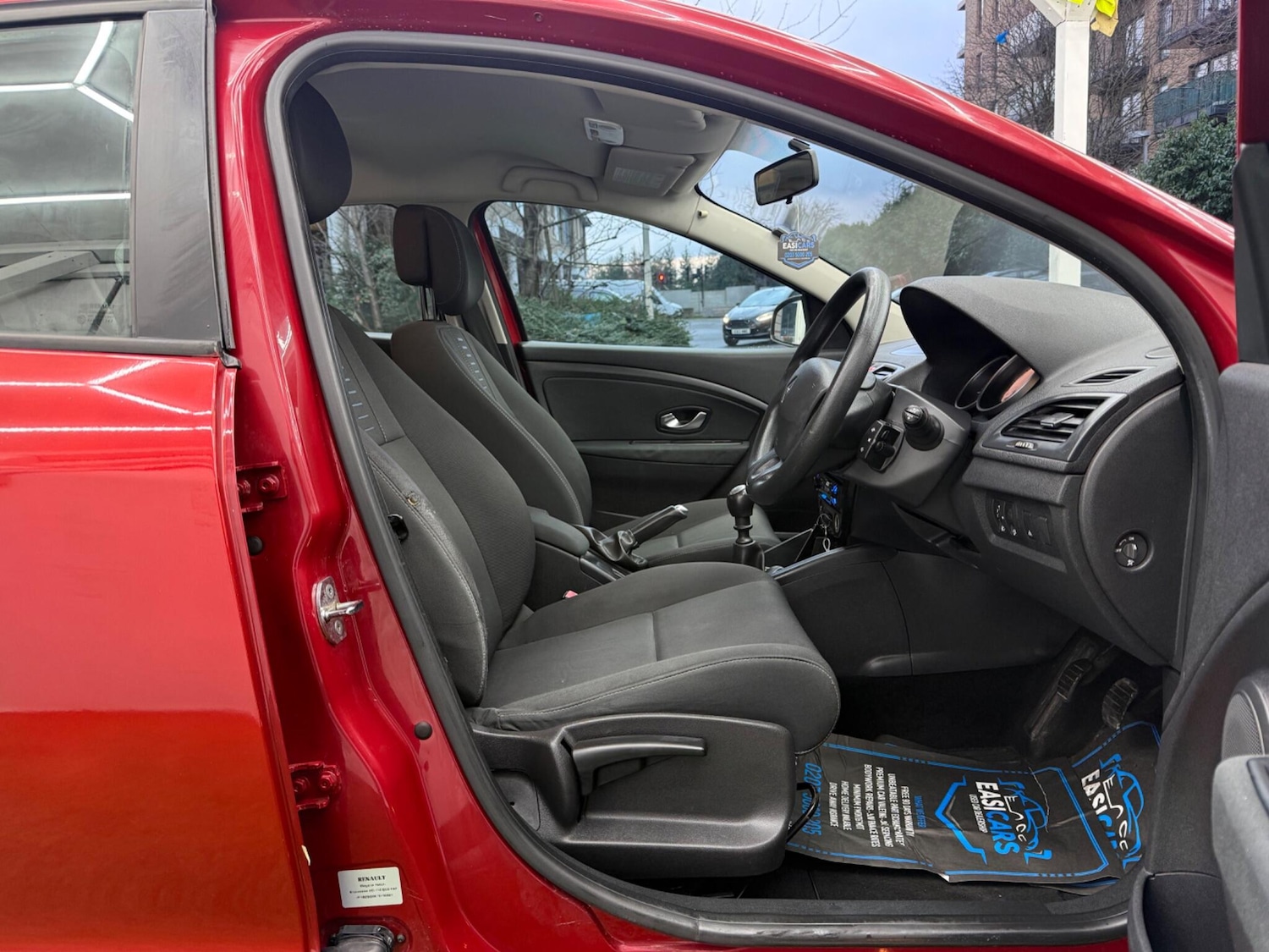 Used Renault Megane 2011 for sale - 77330384: Photo 14