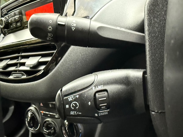Used Peugeot 208 2014 for sale - 76121807: Photo 34