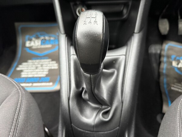 Used Peugeot 208 2014 for sale - 76121807: Photo 43