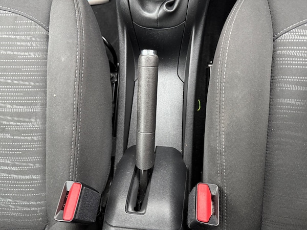 Used Peugeot 208 2014 for sale - 76121807: Photo 44