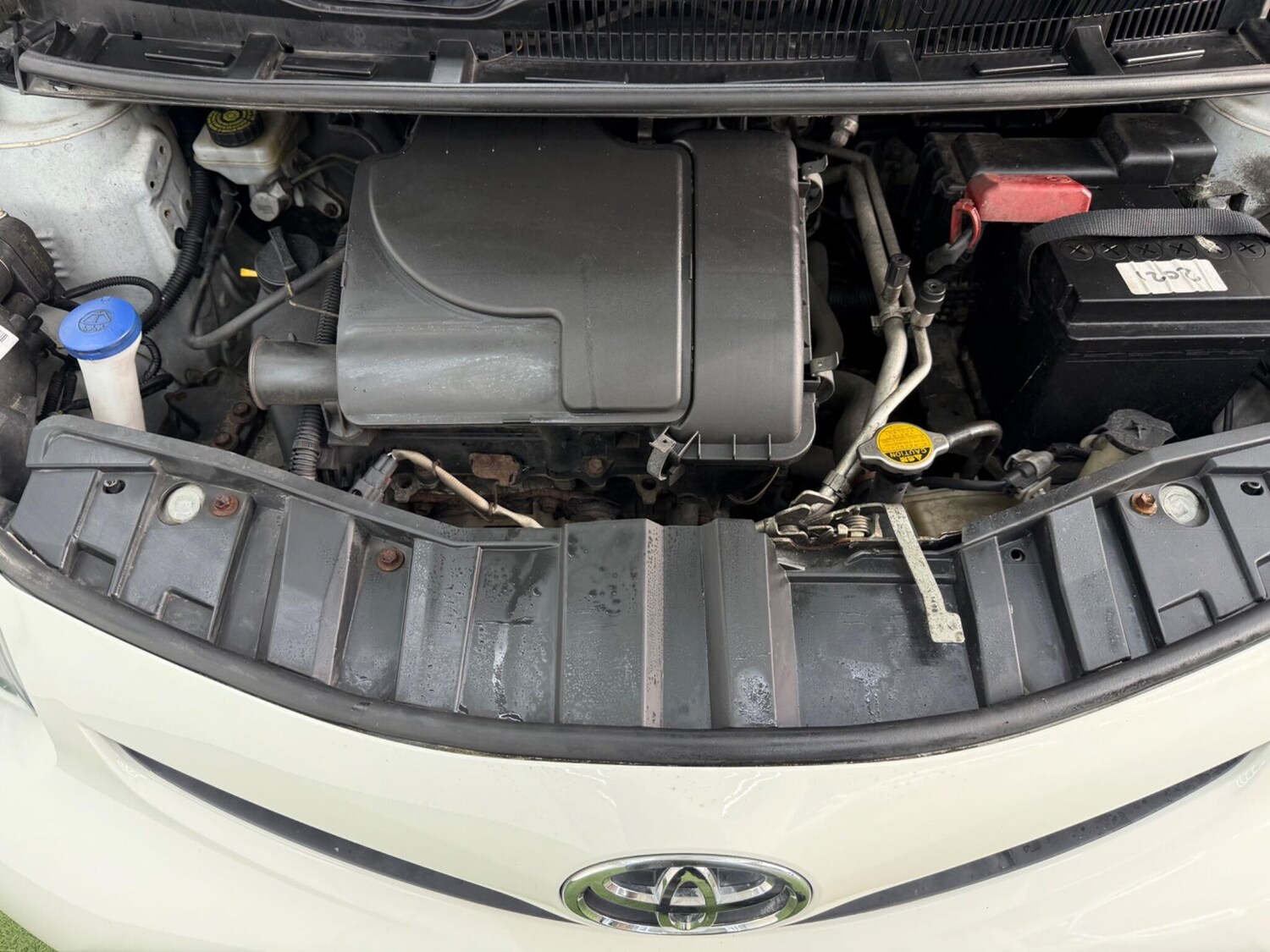 Used Toyota AYGO 2012 for sale - 77468031: Photo 13