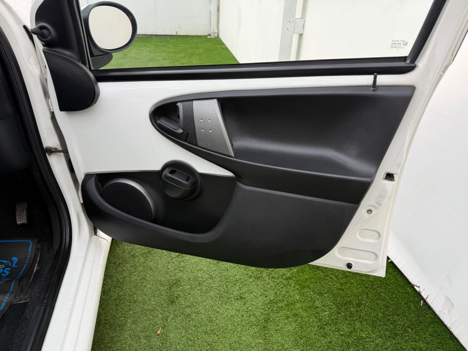 Used Toyota AYGO 2012 for sale - 77468031: Photo 17