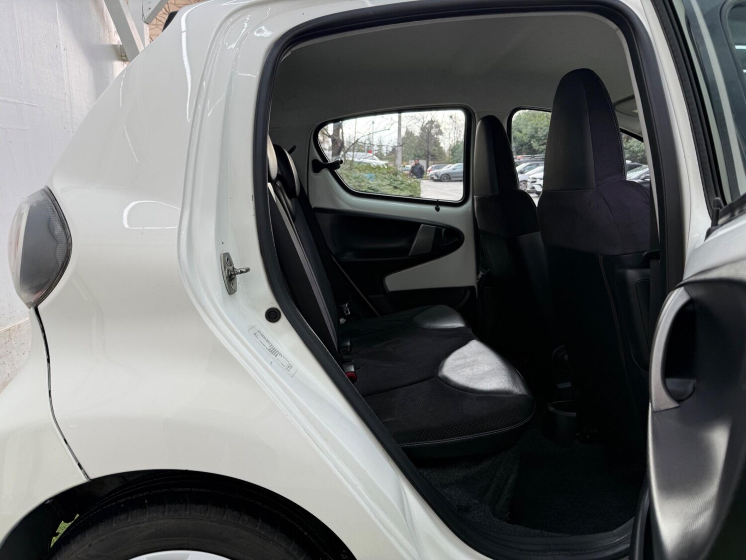 Used Toyota AYGO 2012 for sale - 77468031: Photo 18