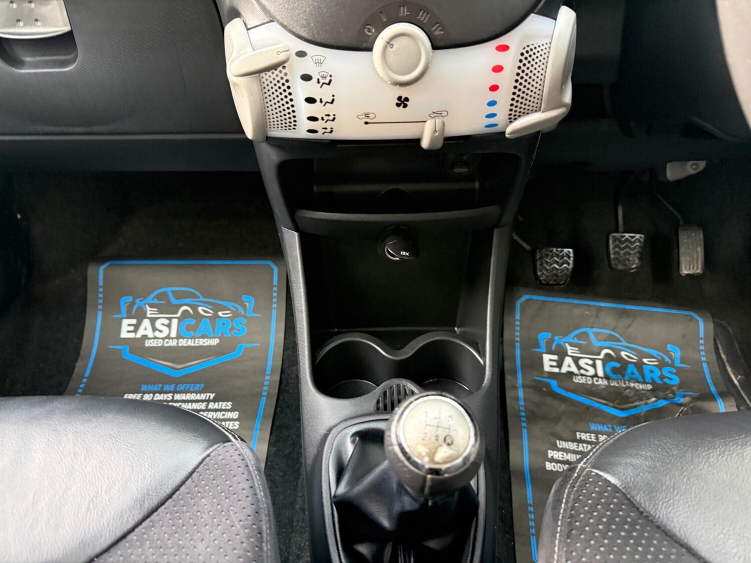 Used Toyota AYGO 2012 for sale - 77468031: Photo 30