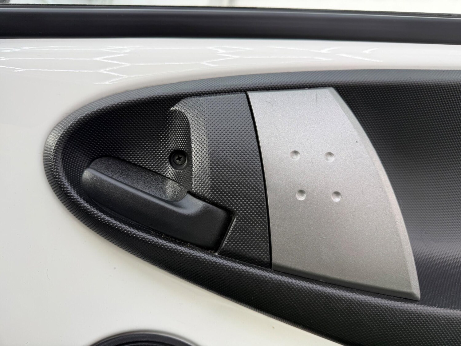 Used Toyota AYGO 2012 for sale - 77468031: Photo 39