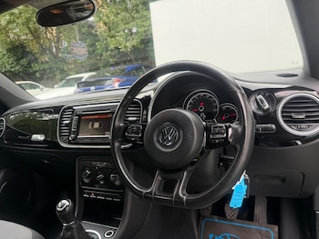 Used Volkswagen Beetle 2014 for sale - 75623511: Photo