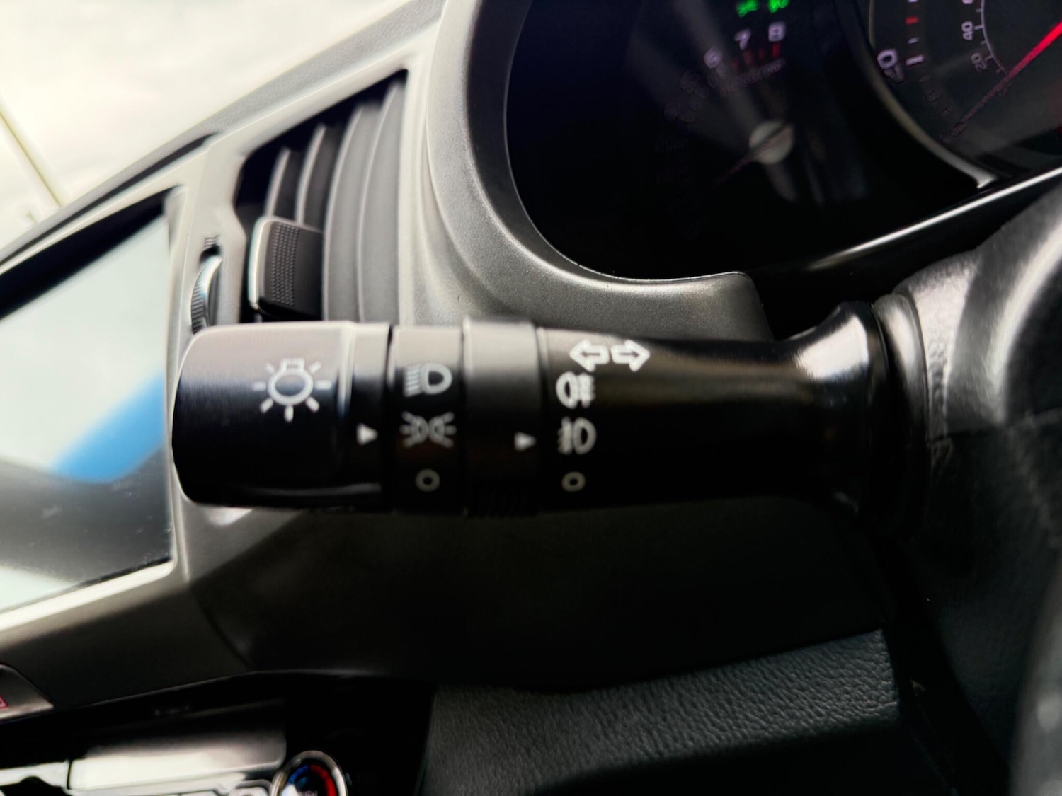 Used Kia Sportage 2015 for sale - 76259645: Photo 37