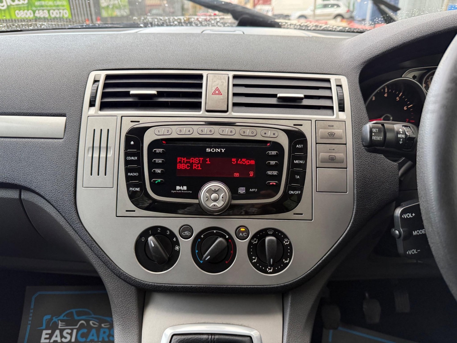 Vehicle 29