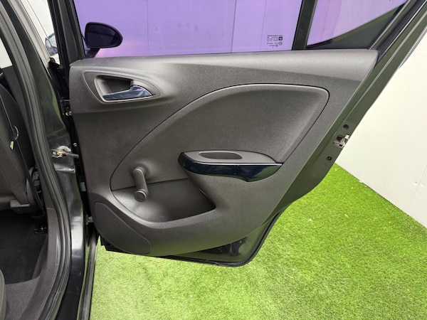 Used Vauxhall Corsa 2015 for sale - 76295342: Photo 21