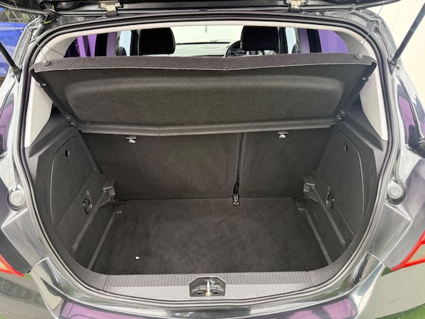 Used Vauxhall Corsa 2015 for sale - 76295342: Photo 8