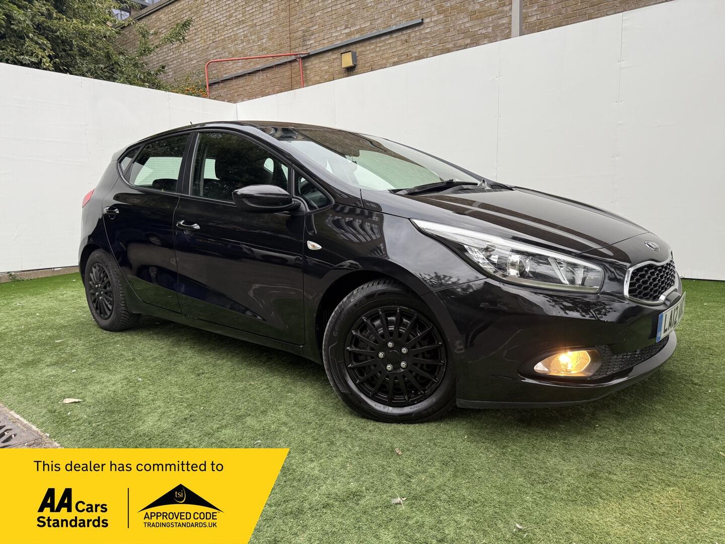 Used Kia Ceed 2012 for sale - 76084792: Photo 1
