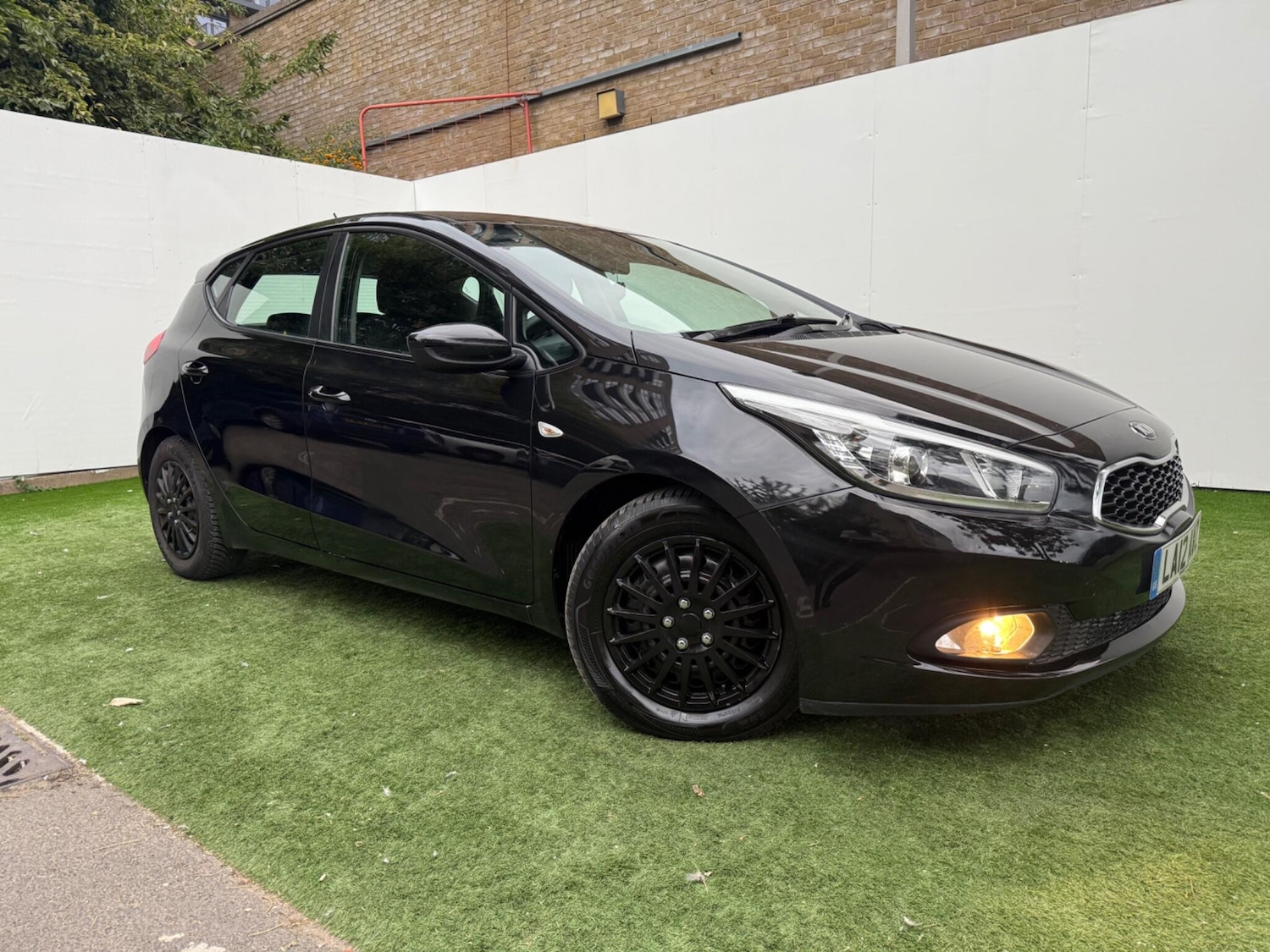 Used Kia Ceed 2012 for sale - 76084792: Photo 4