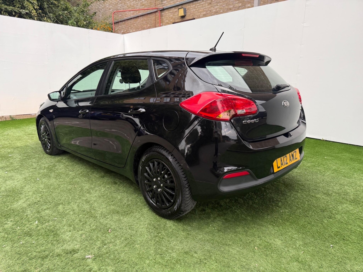 Used Kia Ceed 2012 for sale - 76084792: Photo 9