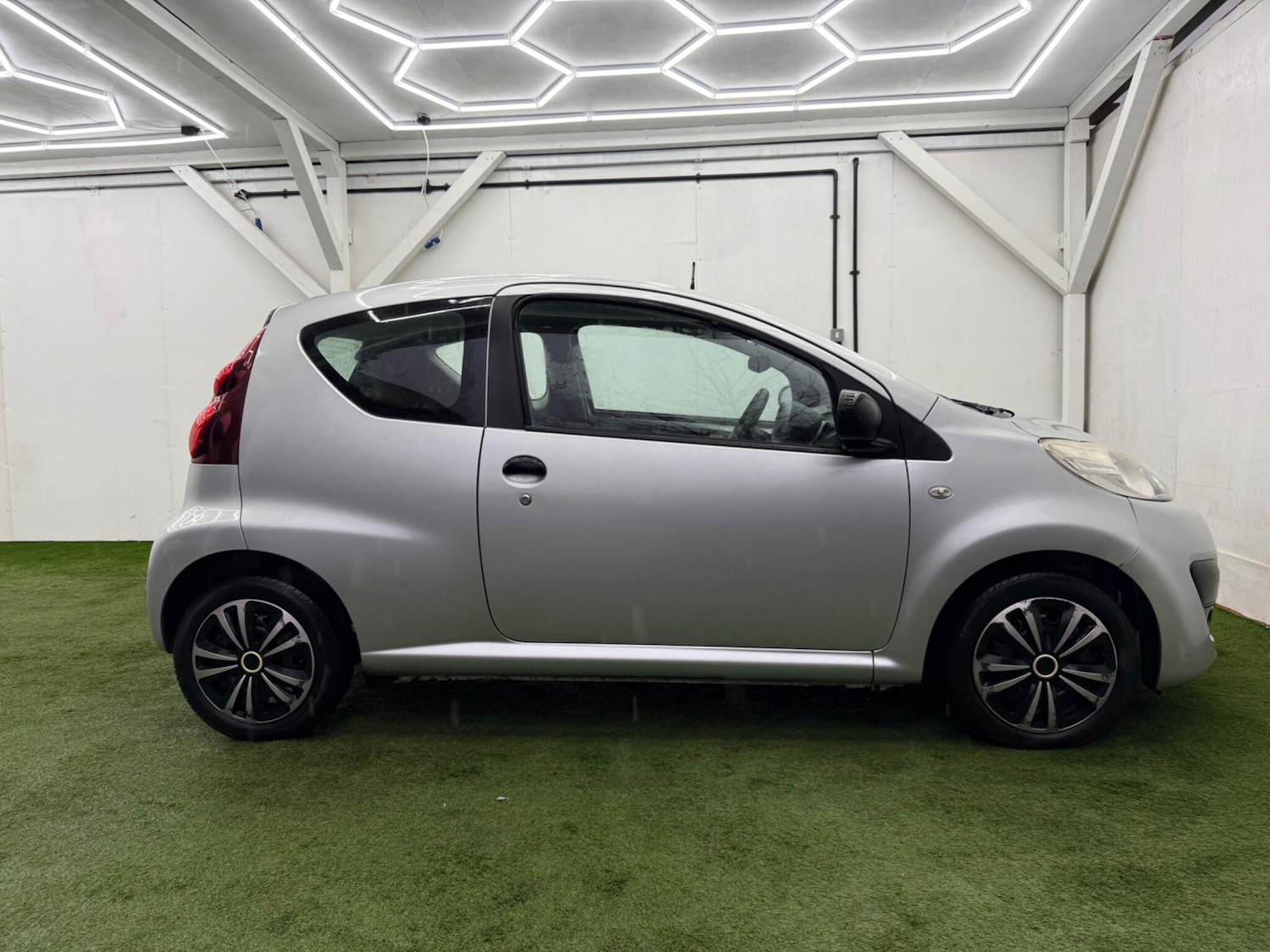 Used Peugeot 107 for sale - 77469287: Photo 2