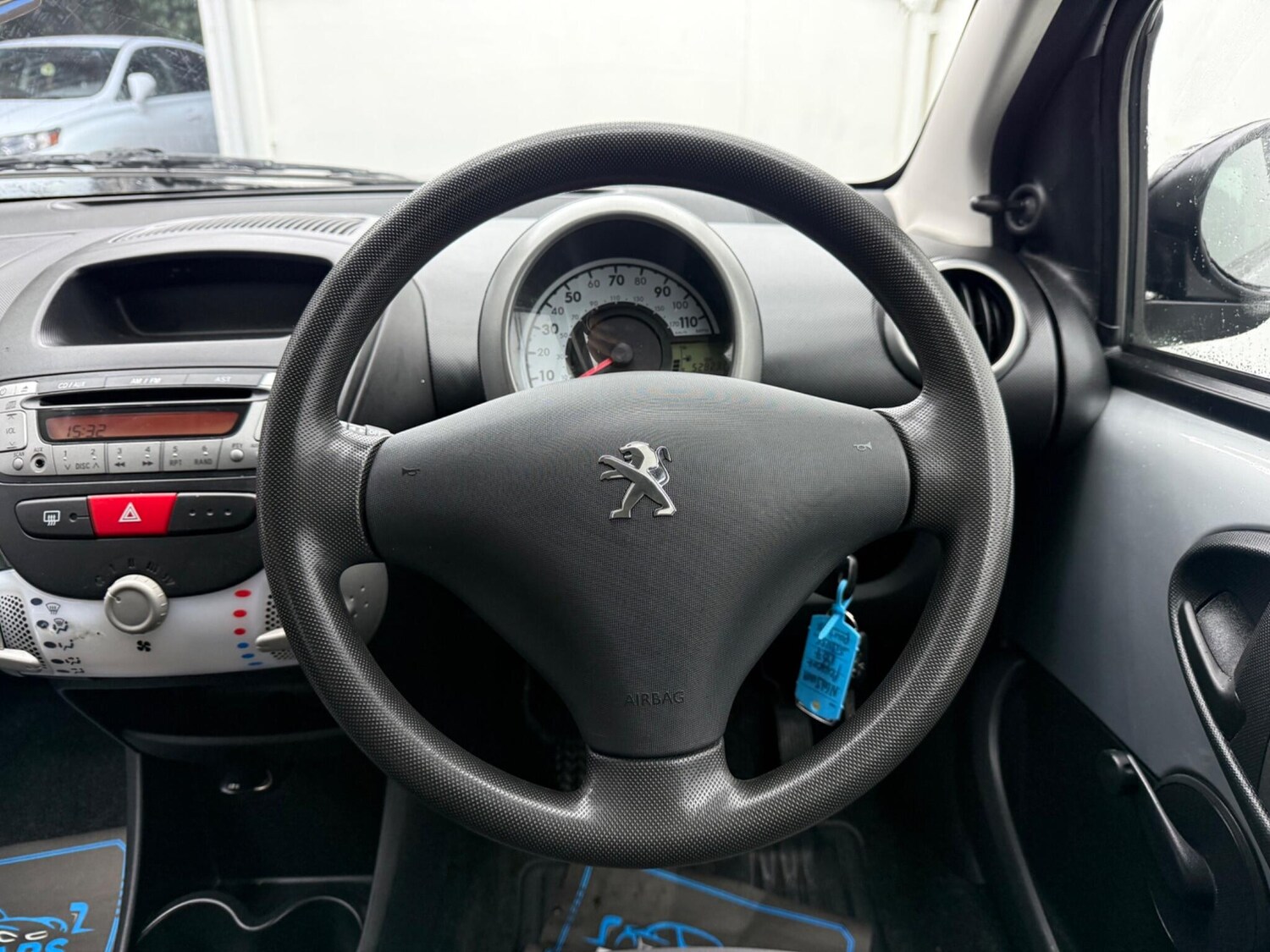 Used Peugeot 107 for sale - 77469287: Photo 29