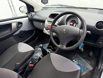 Used Peugeot 107 2014 for sale - 77469287: Photo