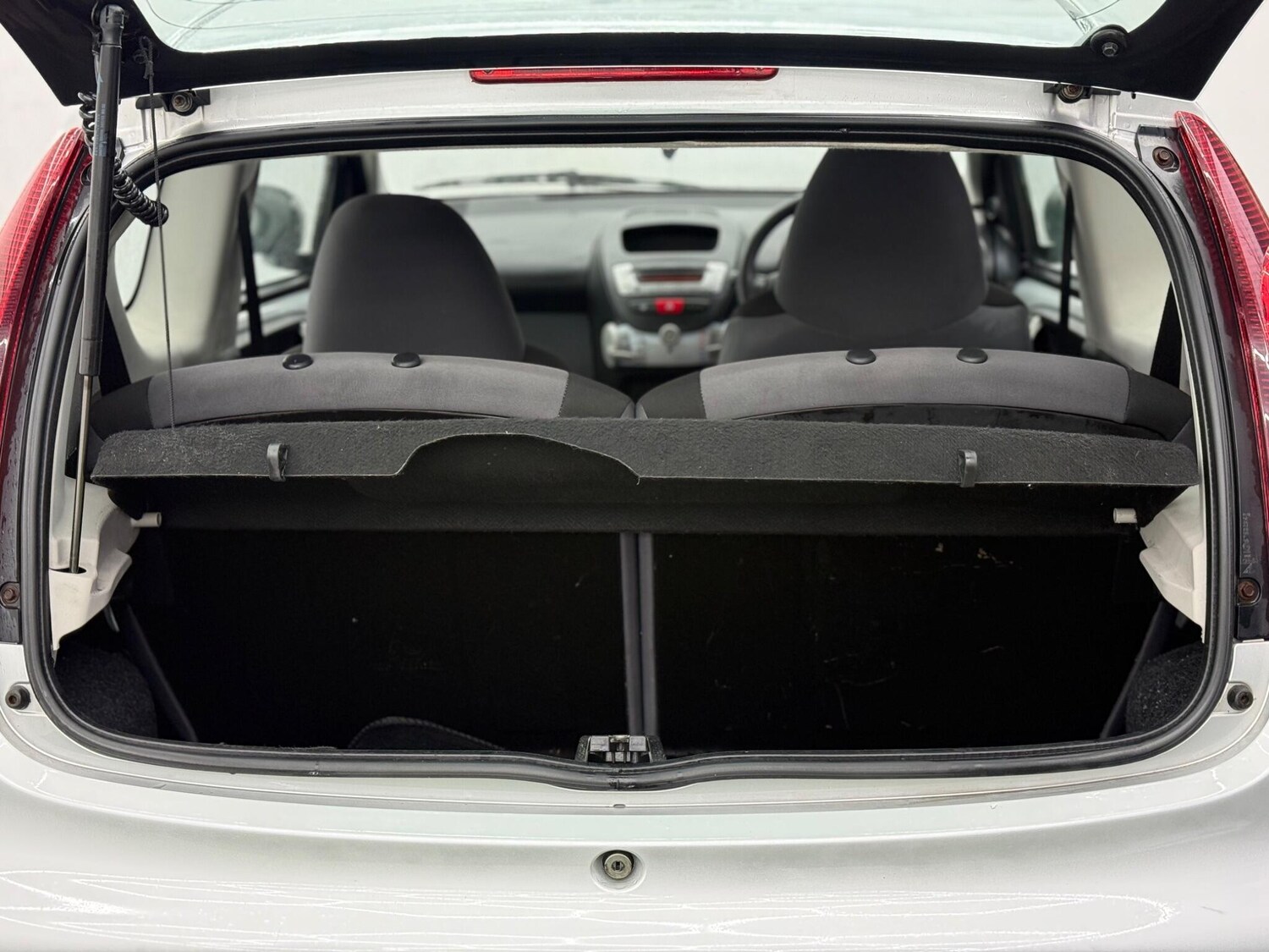 Used Peugeot 107 for sale - 77469287: Photo 8