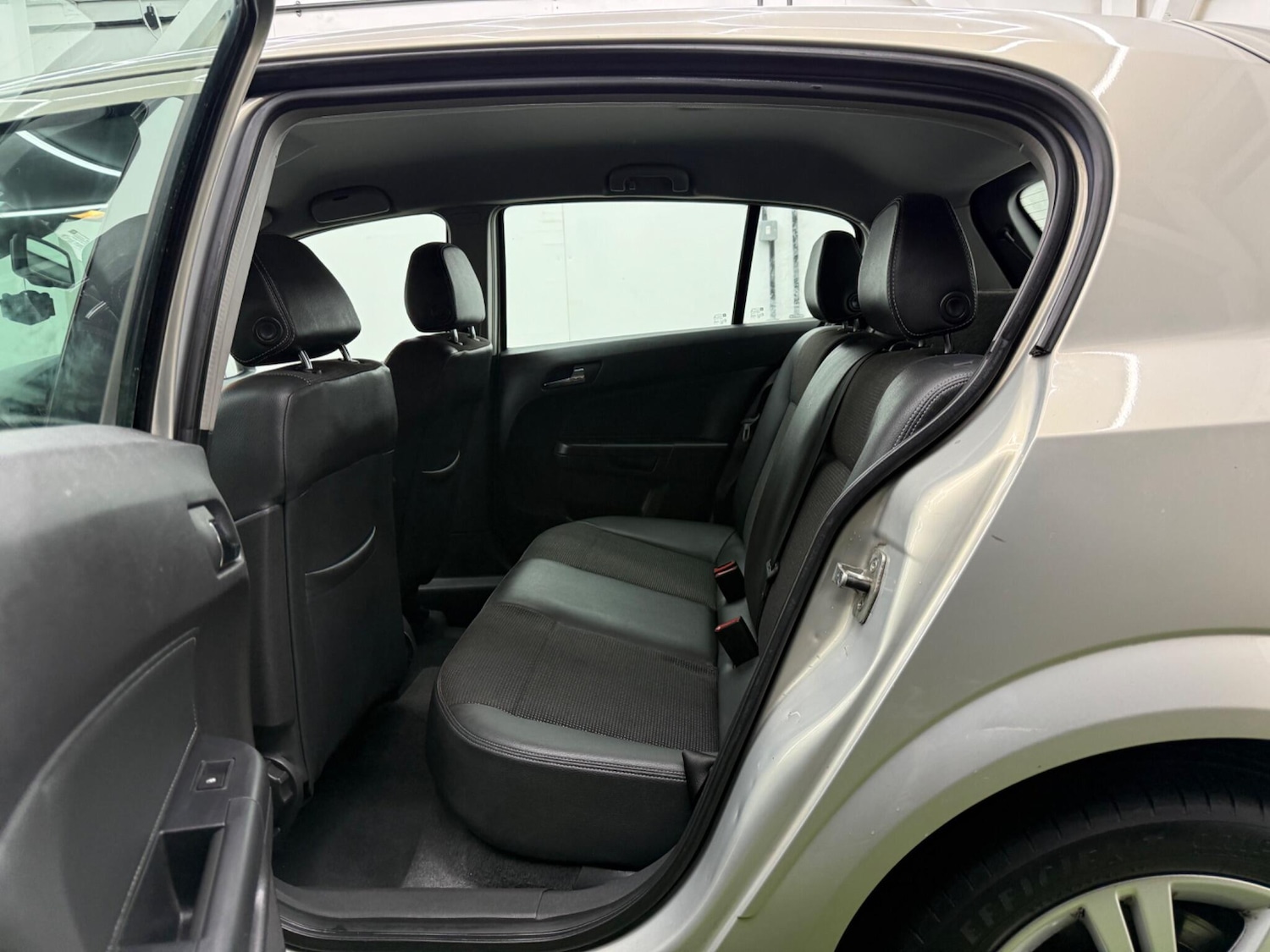 Used Vauxhall Astra for sale - 77799193: Photo 21