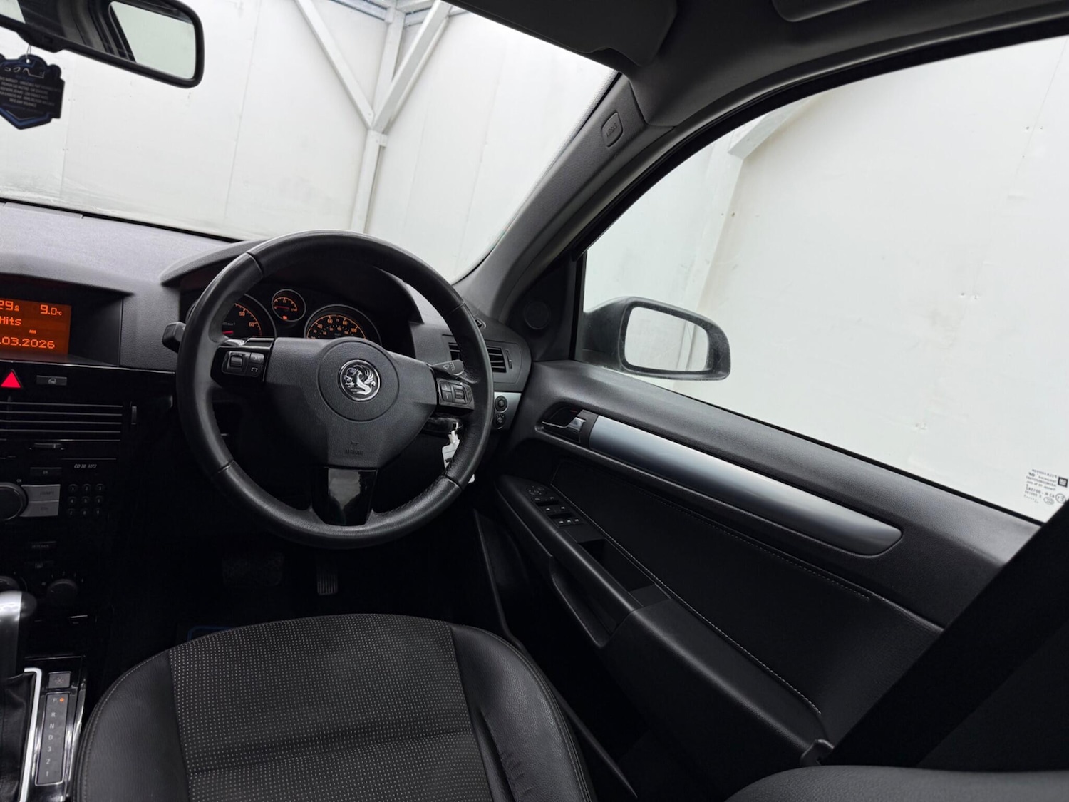 Used Vauxhall Astra for sale - 77799193: Photo 38