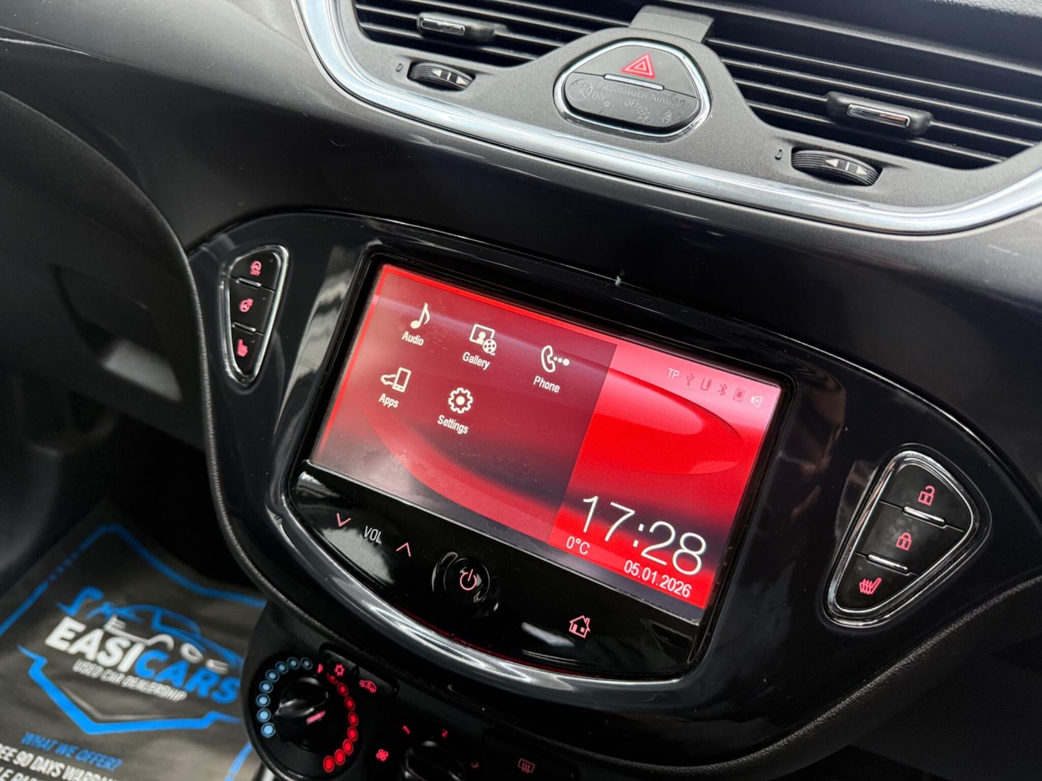 Used Vauxhall Corsa 2015 for sale - 77109477: Photo 42