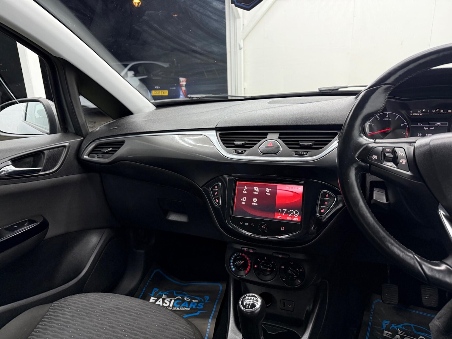 Used Vauxhall Corsa 2015 for sale - 77109477: Photo 51