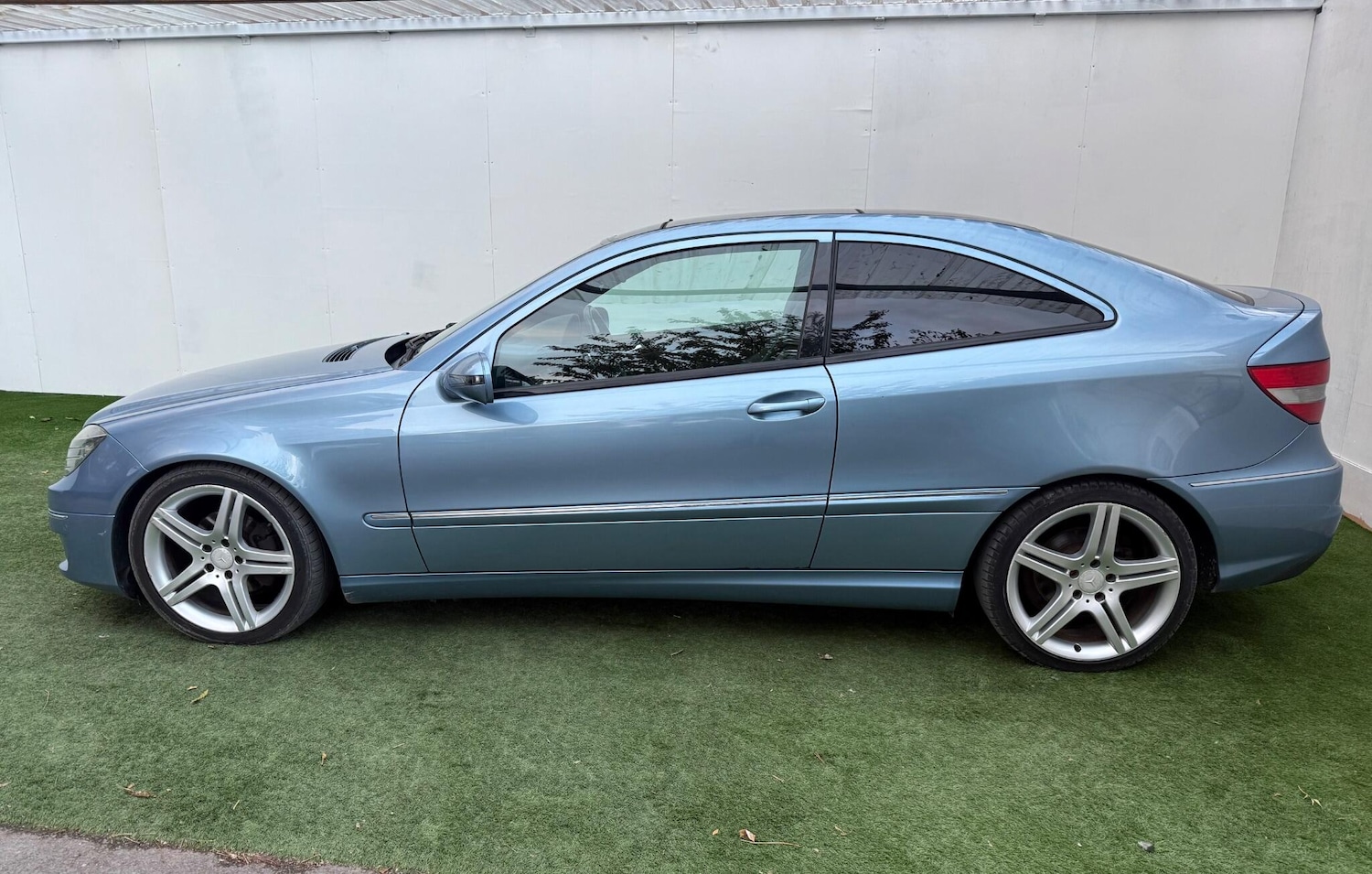 Used Mercedes-Benz CLC Class 2011 for sale - 76399264: Photo 10