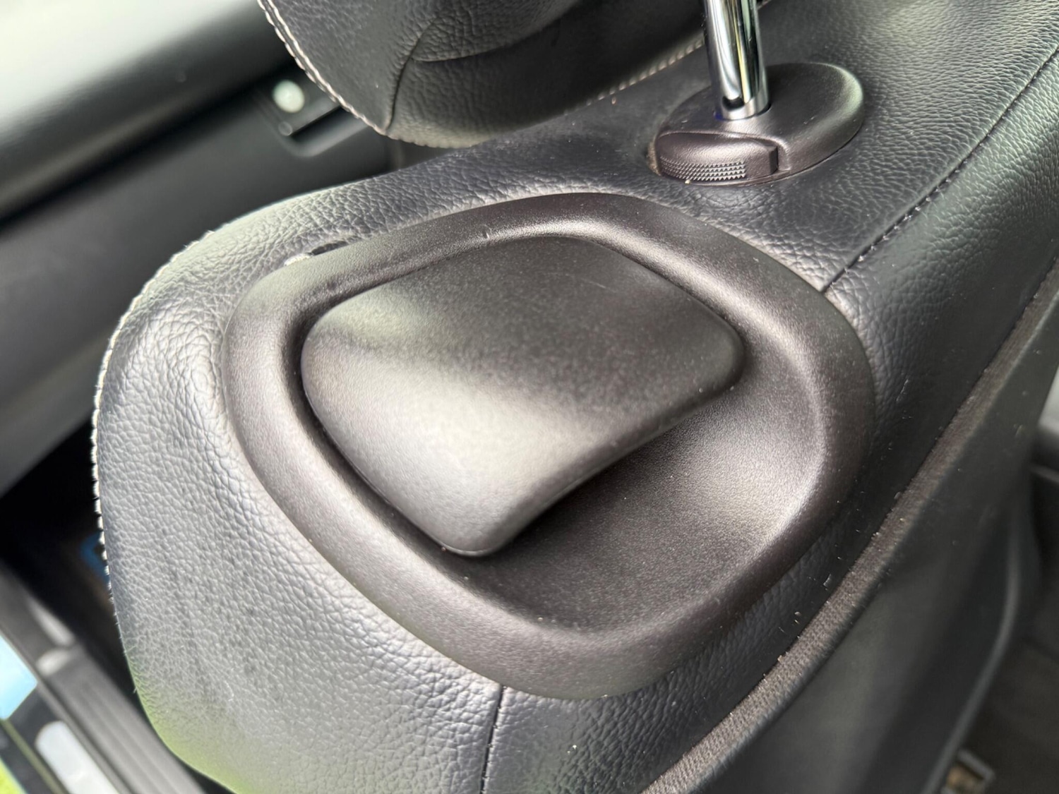 Used Mercedes-Benz CLC Class 2011 for sale - 76399264: Photo 22