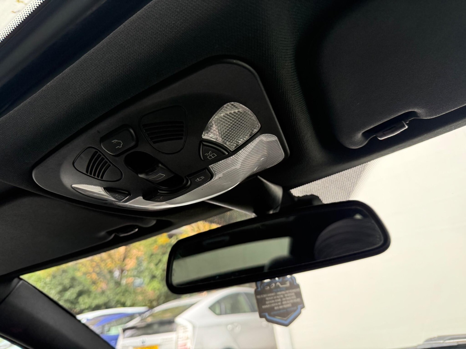 Used Mercedes-Benz CLC Class 2011 for sale - 76399264: Photo 46