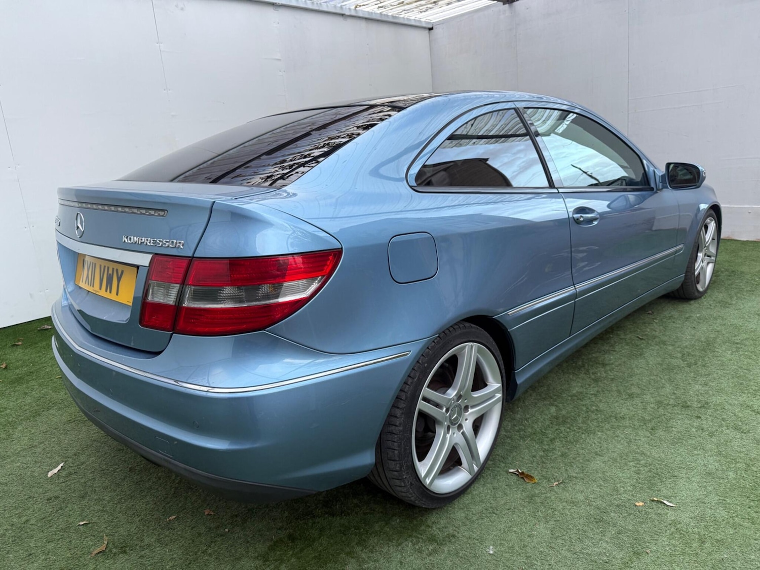 Used Mercedes-Benz CLC Class 2011 for sale - 76399264: Photo 6