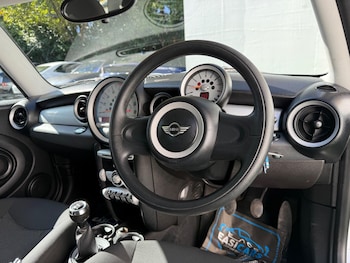 Used MINI Clubman 2010 for sale - 76012093: Photo