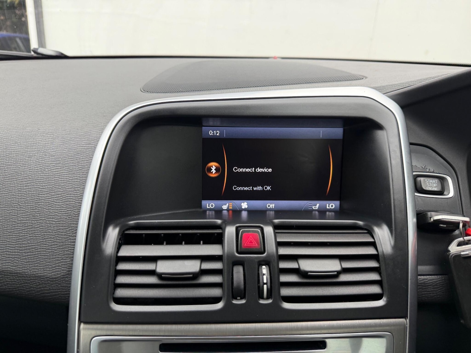 Used Volvo XC60 2012 for sale - 76270295: Photo 29