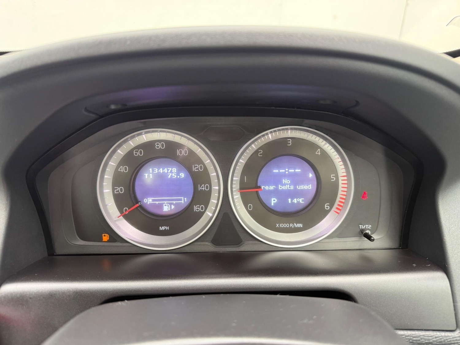 Used Volvo XC60 2012 for sale - 76270295: Photo 33