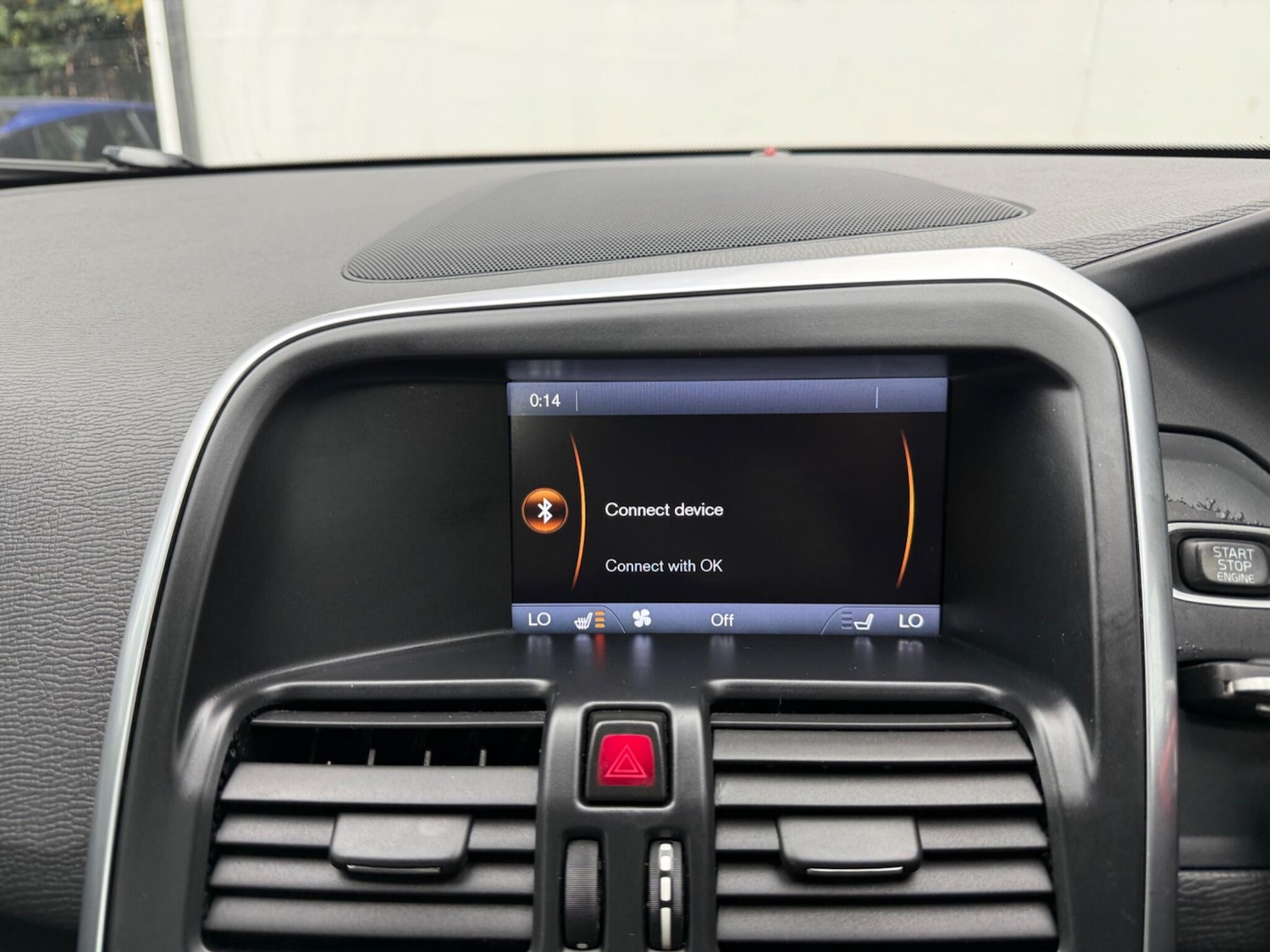 Used Volvo XC60 2012 for sale - 76270295: Photo 43