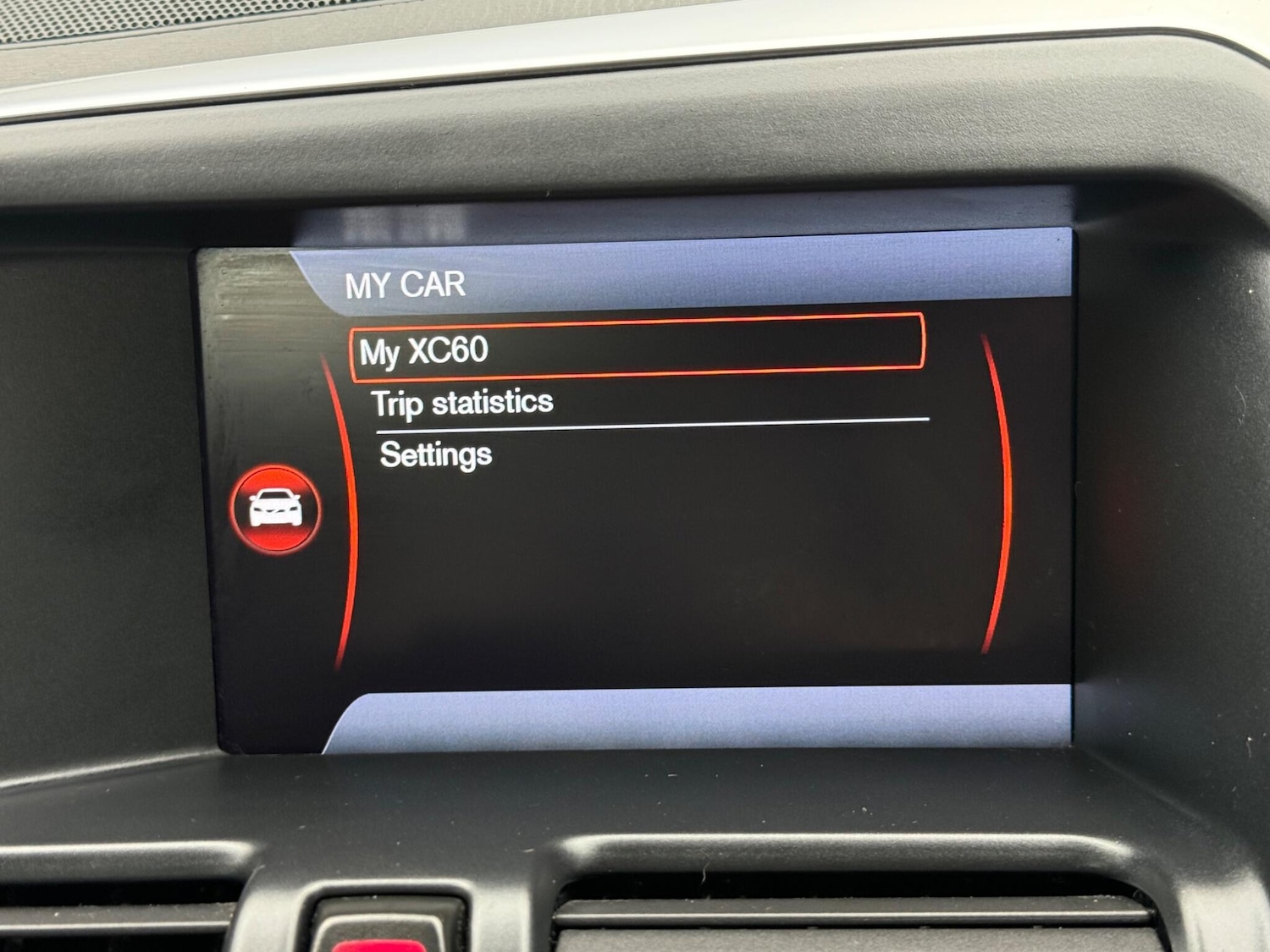 Used Volvo XC60 2012 for sale - 76270295: Photo 46