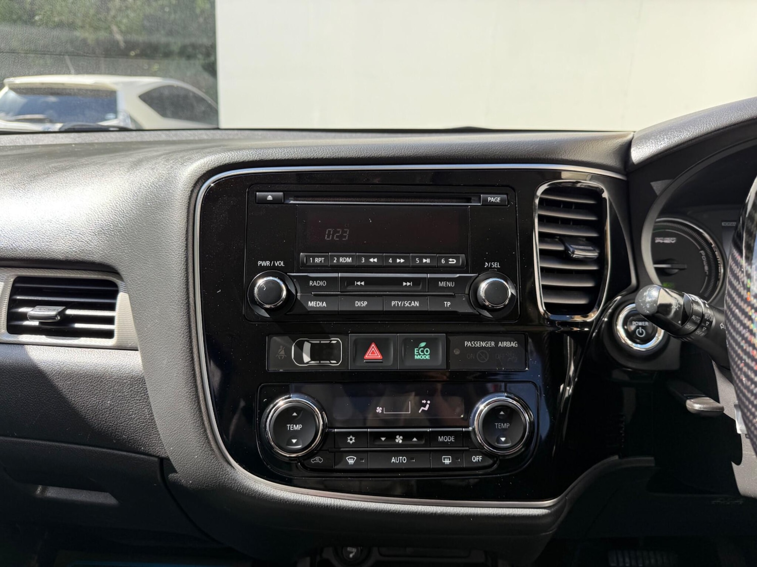 Vehicle 29