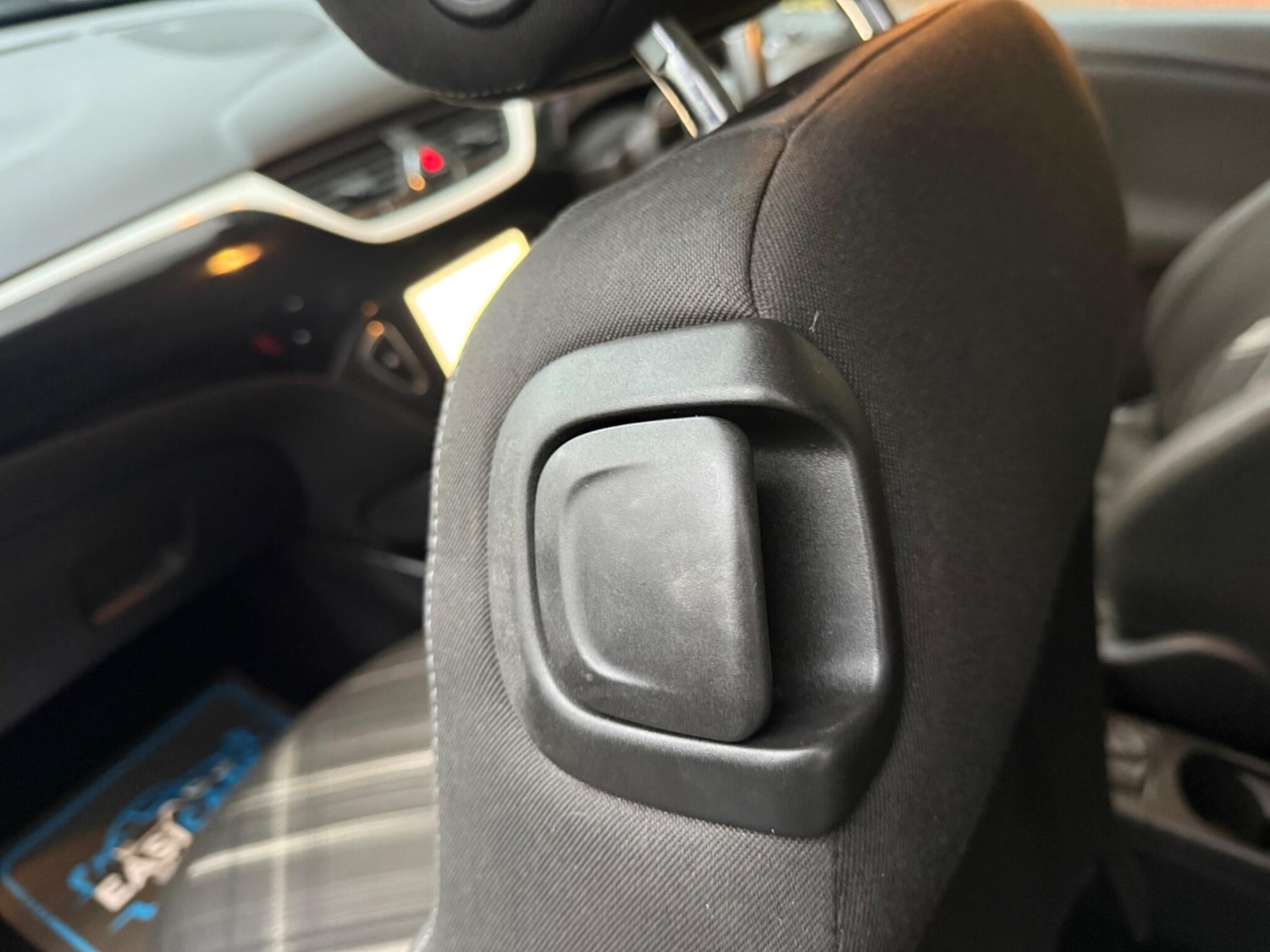 Used Vauxhall Corsa 2015 for sale - 76597451: Photo 22